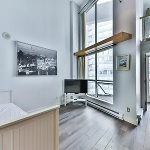 Funky Modern Loft In The Heart Of Downtown - #1 Location! Vancouver