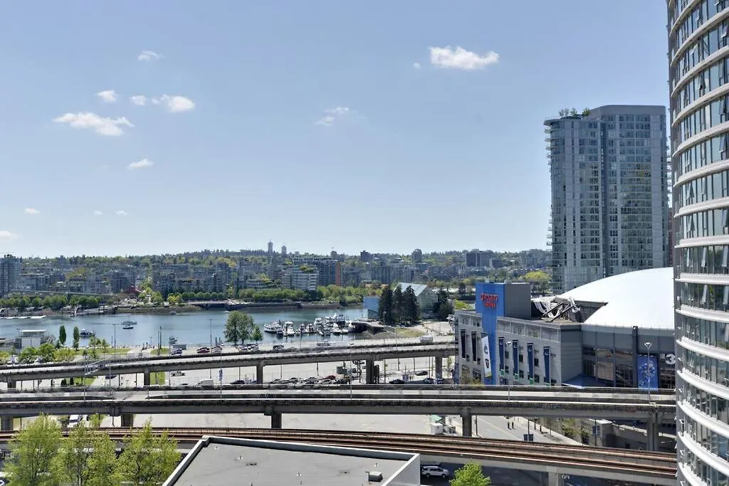 Luxary Condo Downtown Vancouver With Free Parking Canada